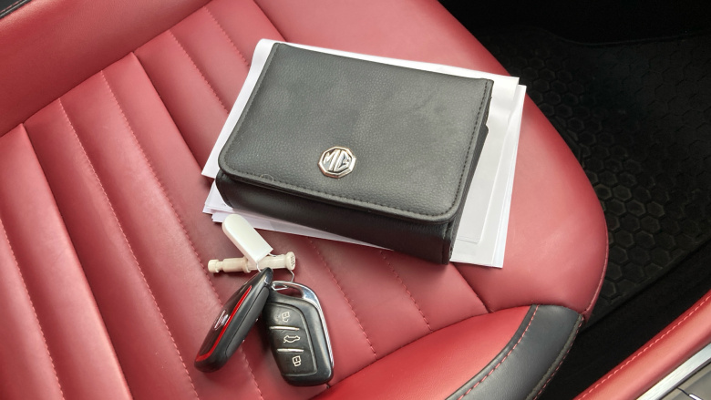 MG Hs 1.5 T-GDI Exclusive 5dr DCT Petrol Hatchback